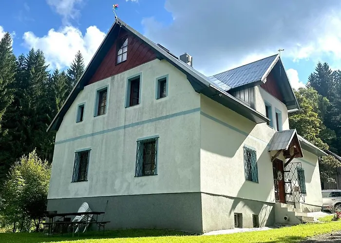 Holiday home Zlaty Kopec *